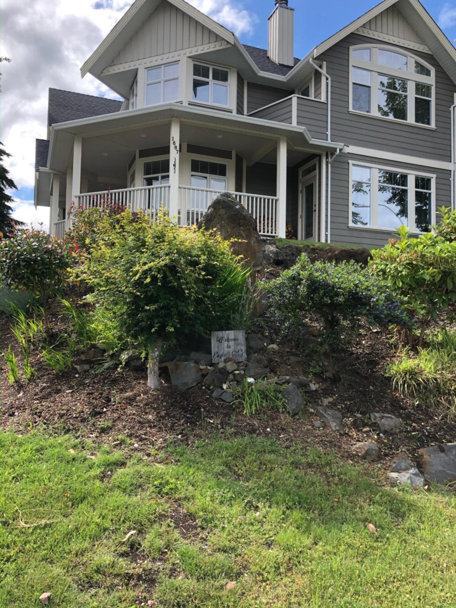 Eaglenest Manor Cowichan ダンカン エクステリア 写真