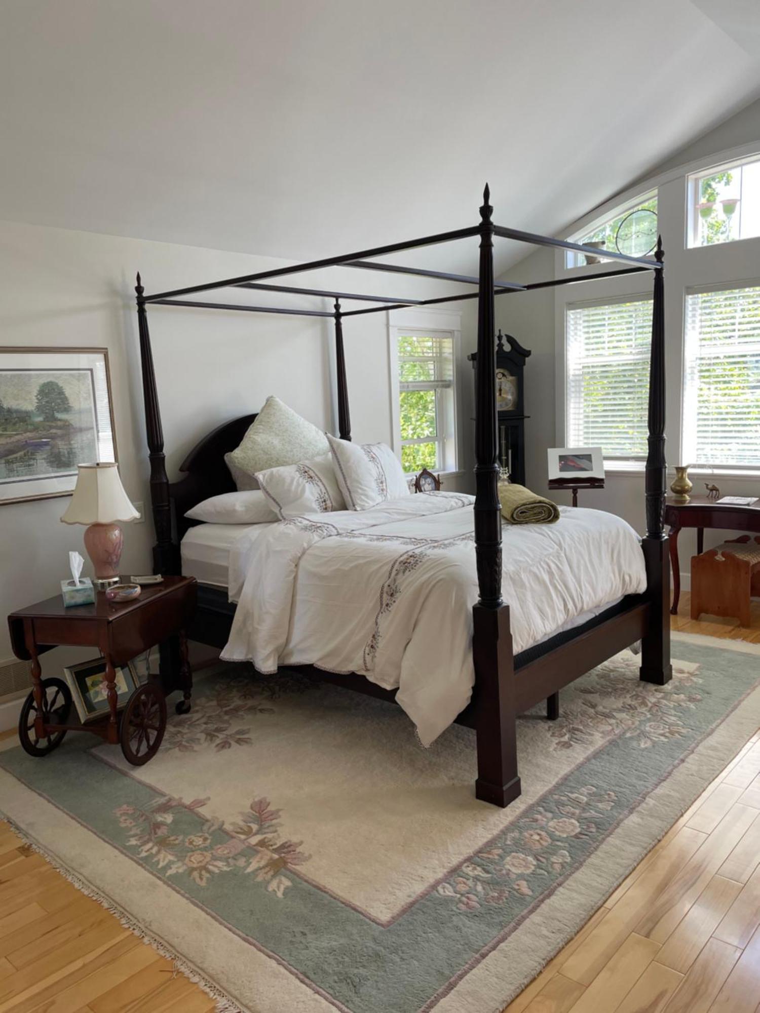 Eaglenest Manor Cowichan ダンカン 部屋 写真